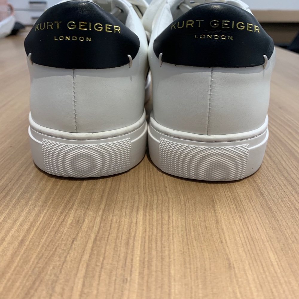 Women’s sneakers - Picture 6 of 13